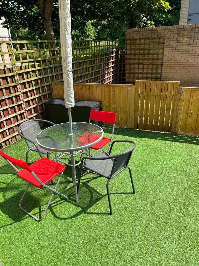 Cakemuir Detached House, 3 Bed, Free Parking &Private Garden Apartamento Edimburgo Exterior foto